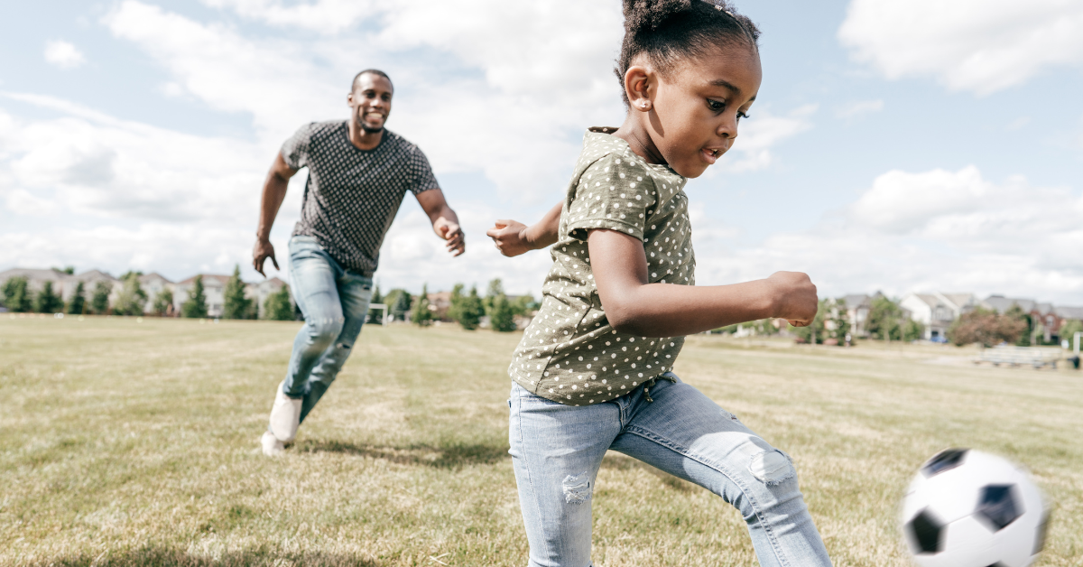 Hey Coach April Blog 2 Images (2) dad playing soccer with her daughter and encourages her to do better through positive coaching